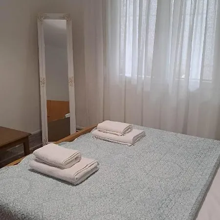Casa de Férias Madeline House Cavala